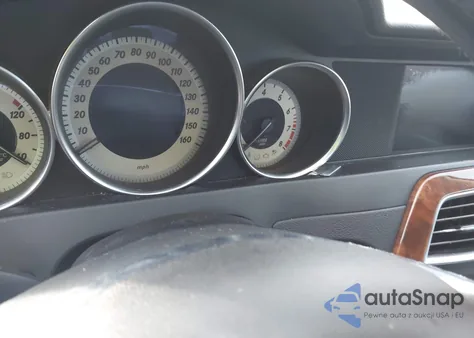 2013 Mercedes-Benz C 300 Luxury 4Matic from USA, damaged, VIN WDDGF8AB2DA819092